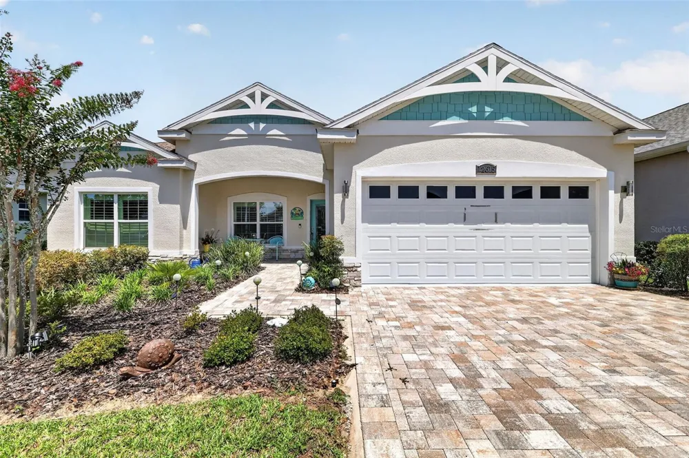 12615 NE 49TH DRIVE Oxford, FL 34484