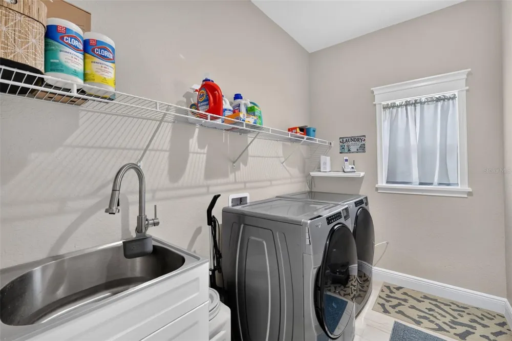 12615 NE 49TH DRIVE Oxford, FL 34484