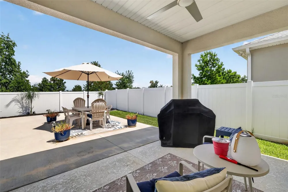 12615 NE 49TH DRIVE Oxford, FL 34484