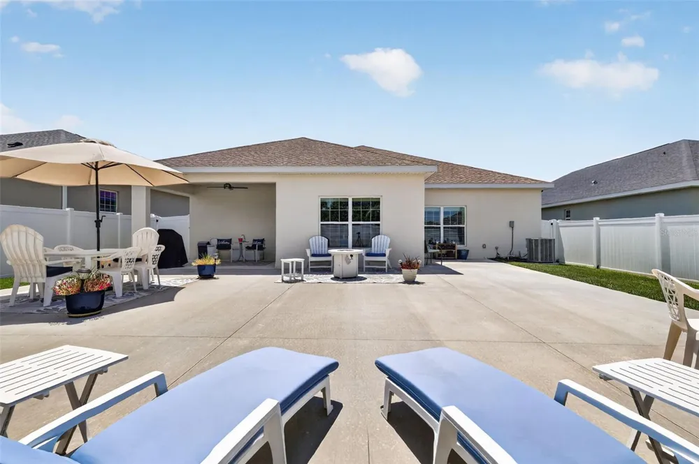 12615 NE 49TH DRIVE Oxford, FL 34484