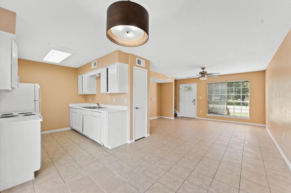 1606 Eagle Lake Road Sealy, TX 77474