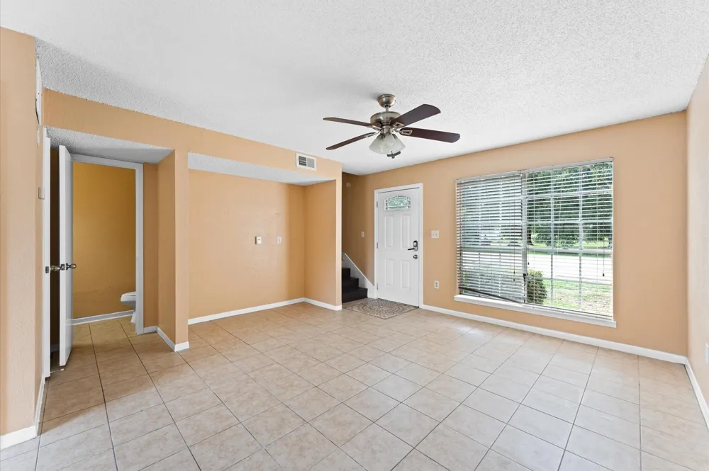 1606 Eagle Lake Road Sealy, TX 77474