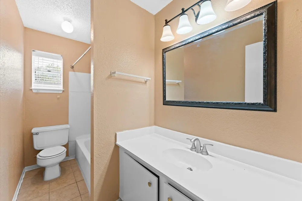 1606 Eagle Lake Road Sealy, TX 77474