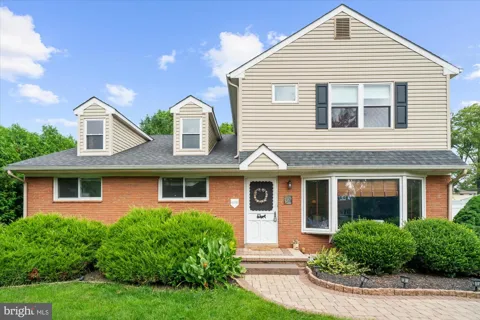 34 BUTTERNUT DRIVE