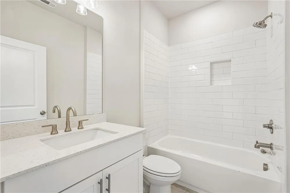 4573 Deanston Court #390 Peachtree Corners, GA 30092