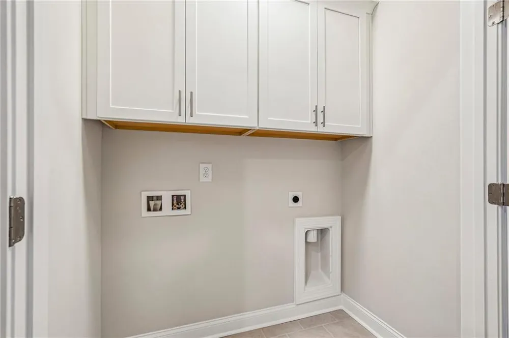 4573 Deanston Court #390 Peachtree Corners, GA 30092