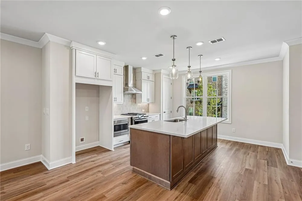 4573 Deanston Court #390 Peachtree Corners, GA 30092