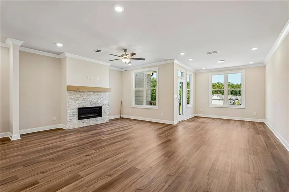 4573 Deanston Court #390 Peachtree Corners, GA 30092