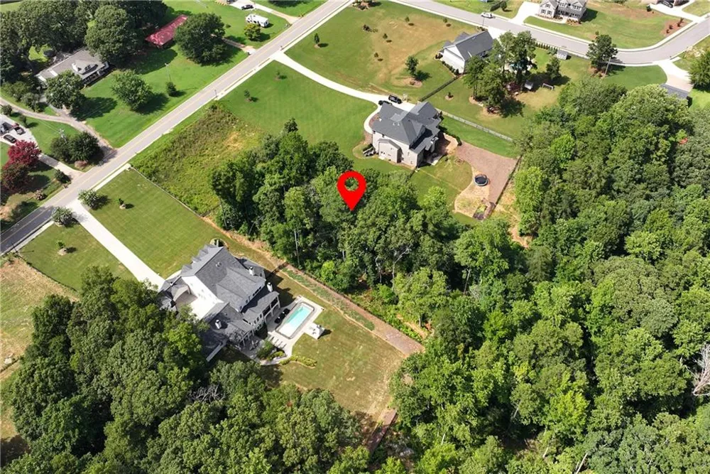 3245 Shoreland Drive Buford, GA 30518