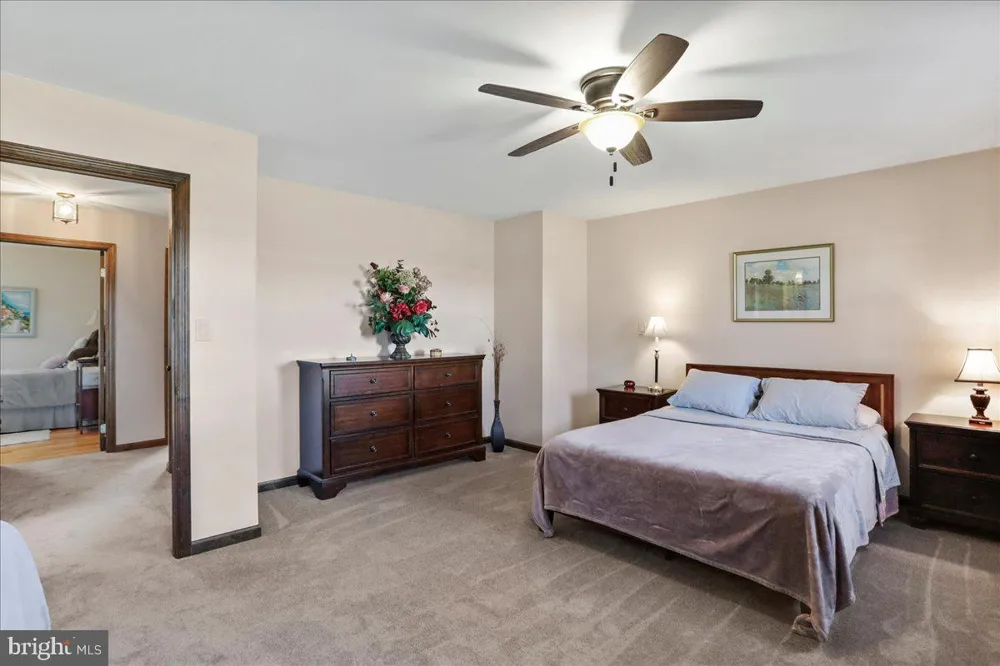 3671 JENNY LANE Chambersburg, PA 17202
