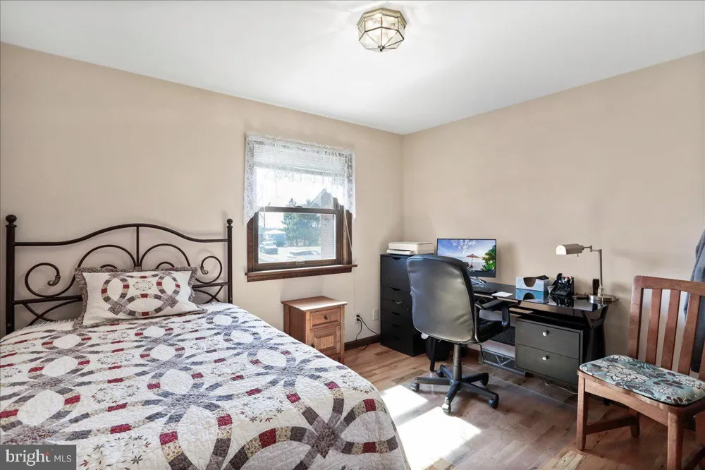 3671 JENNY LANE Chambersburg, PA 17202