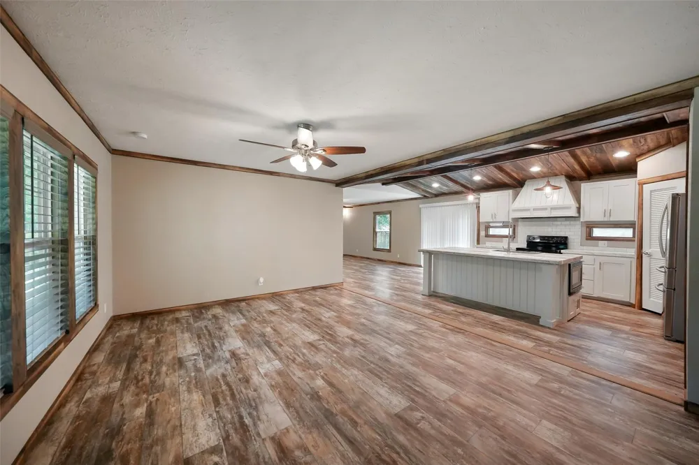 577 Winding River Rd-1 Oakhurst, TX 77364
