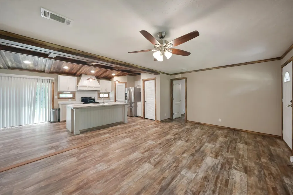 577 Winding River Rd-1 Oakhurst, TX 77364
