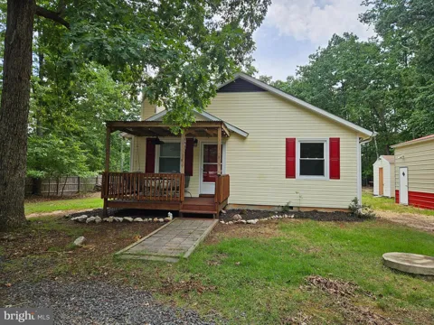 15012 COMFORT LANE