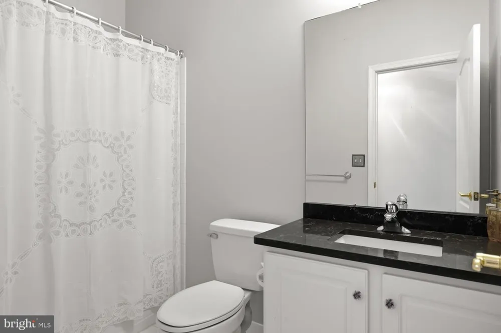 29833 HILLARY AVENUE Easton, MD 21601
