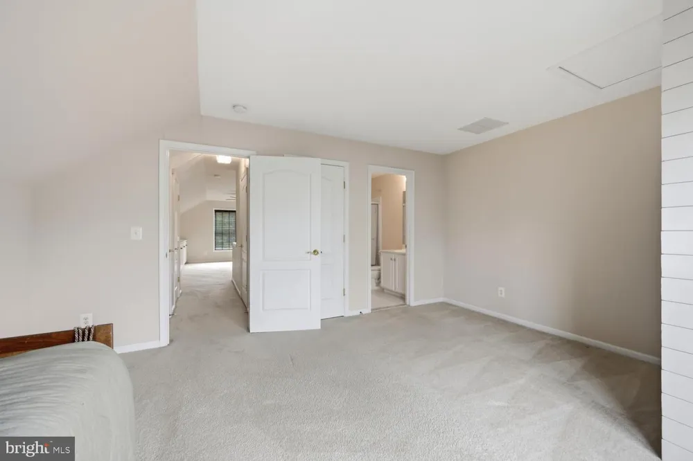 29833 HILLARY AVENUE Easton, MD 21601