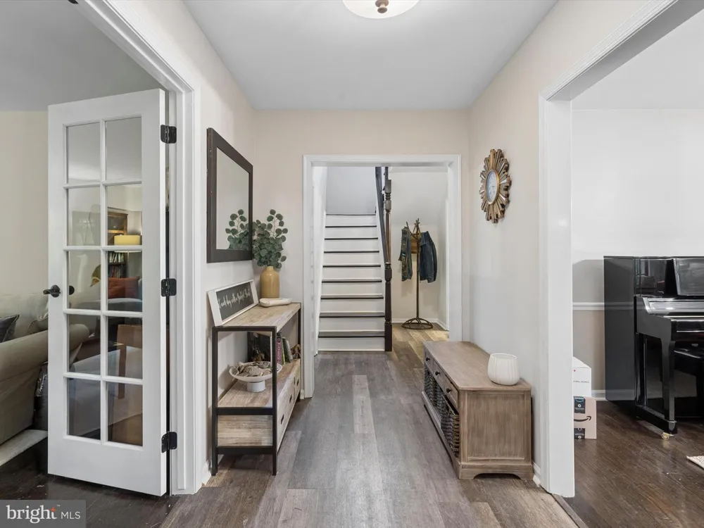 376 TAVISTOCK DRIVE Medford, NJ 08055