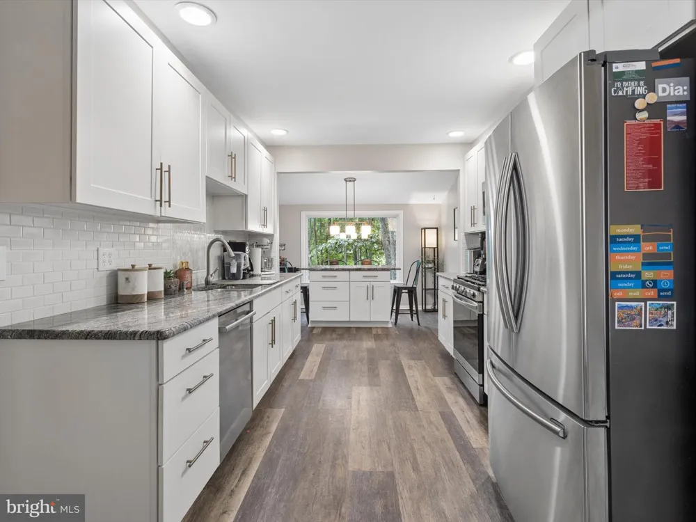376 TAVISTOCK DRIVE Medford, NJ 08055