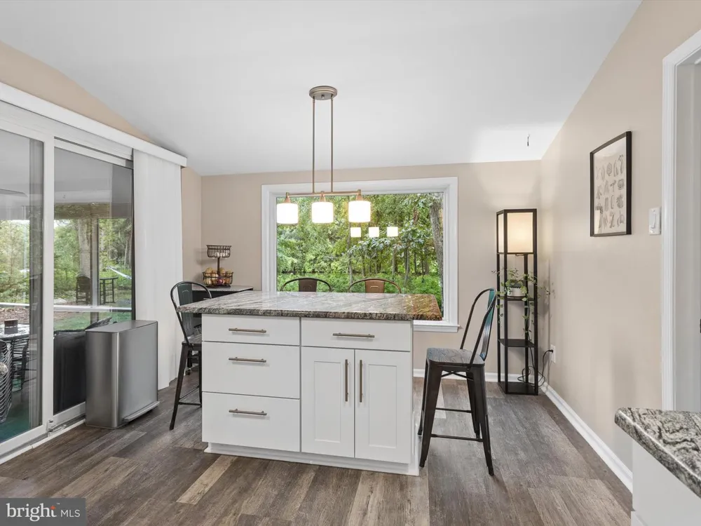 376 TAVISTOCK DRIVE Medford, NJ 08055