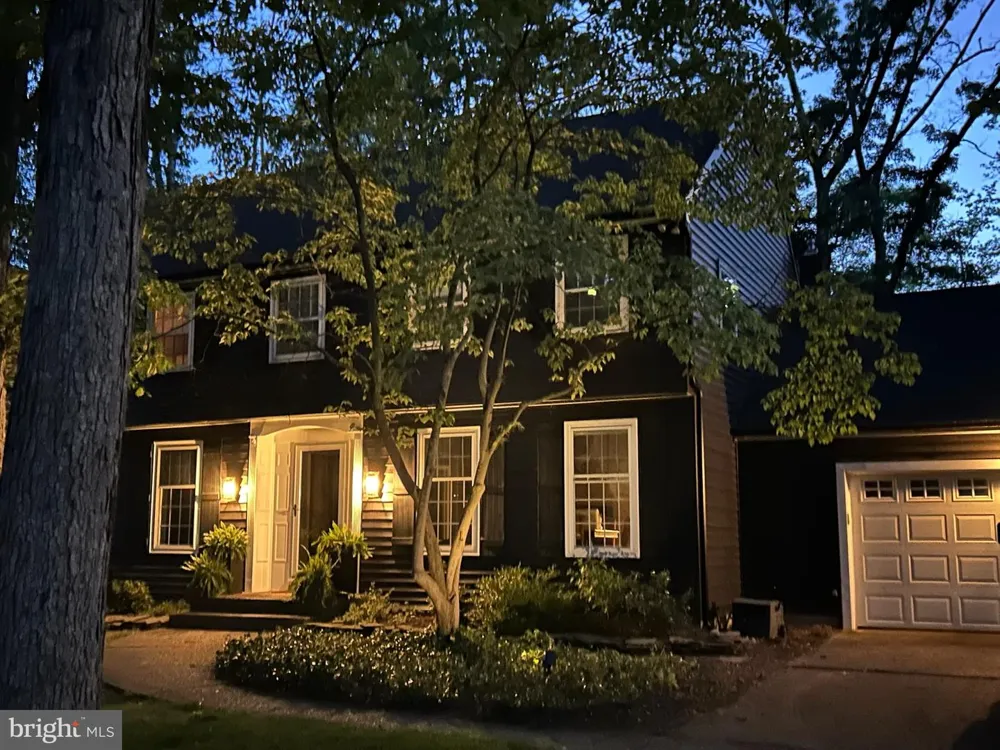 376 TAVISTOCK DRIVE Medford, NJ 08055