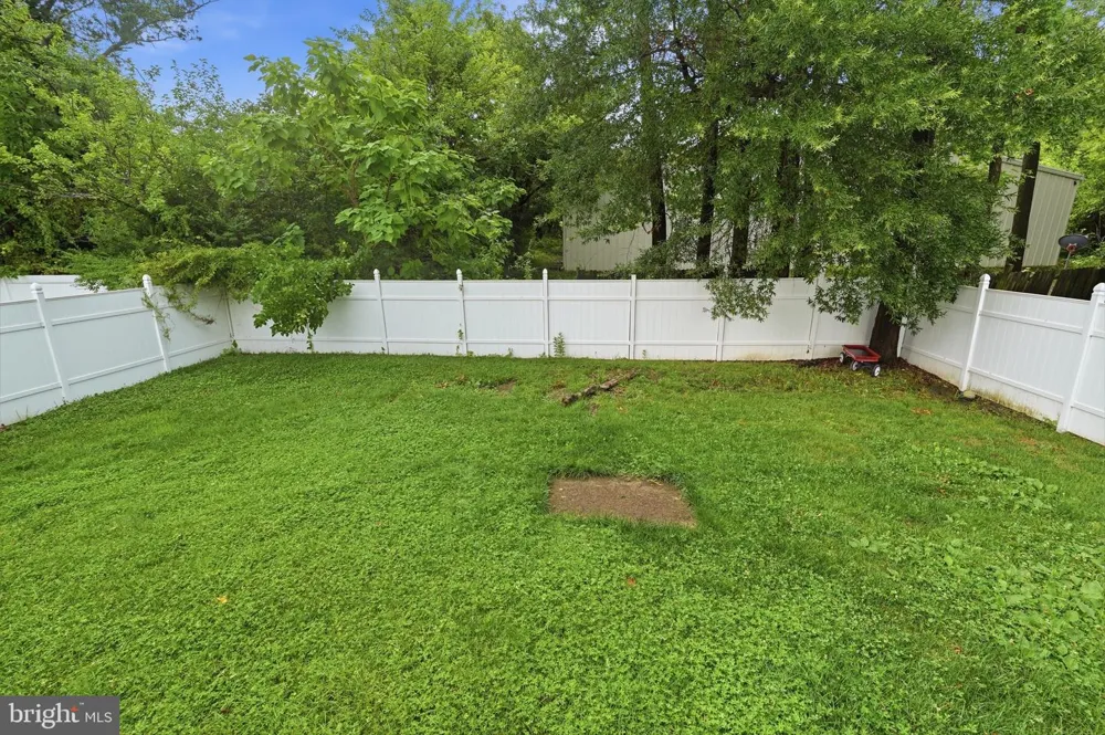 1621 RENAISSANCE DRIVE Essex, MD 21221