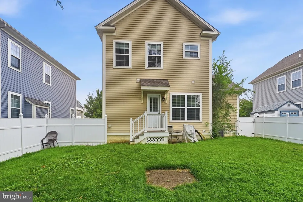 1621 RENAISSANCE DRIVE Essex, MD 21221