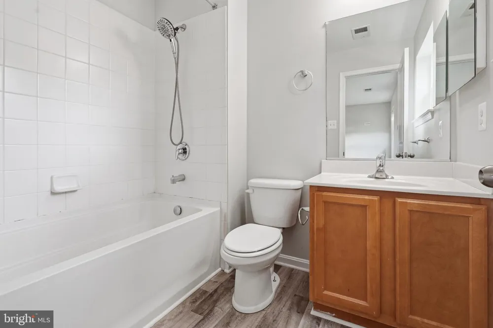 1621 RENAISSANCE DRIVE Essex, MD 21221