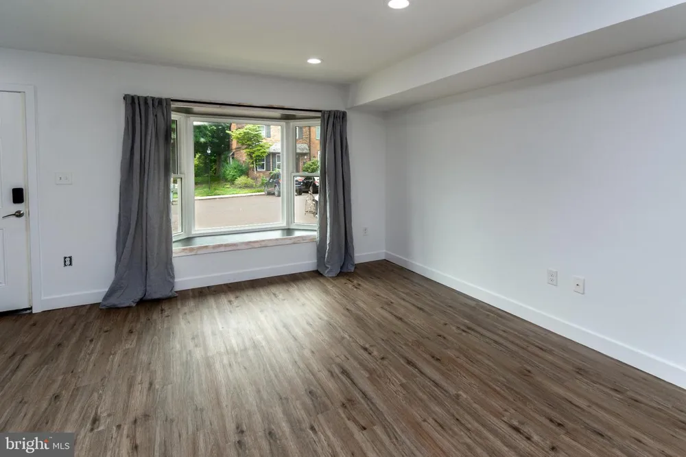106 PROVIDENCE AVENUE Doylestown, PA 18901