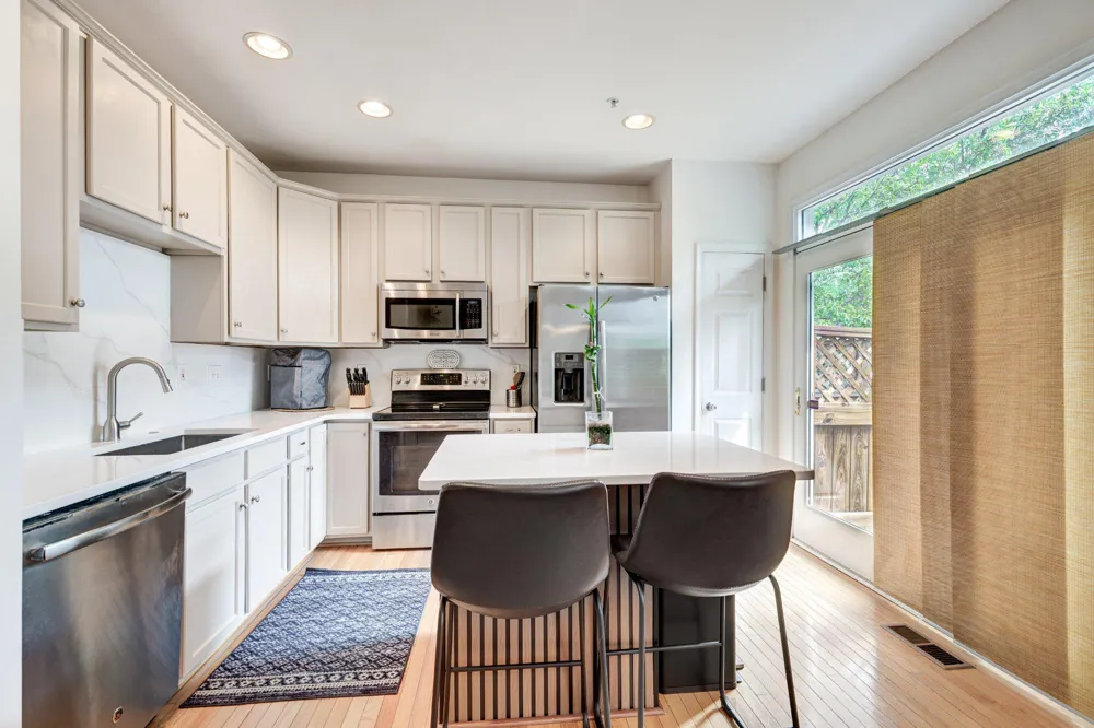 5917 TRUMPET SOUND COURT #3 Clarksville, MD 21029