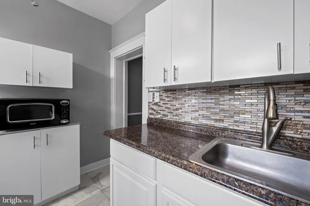 1109 W 40TH STREET Baltimore, MD 21211