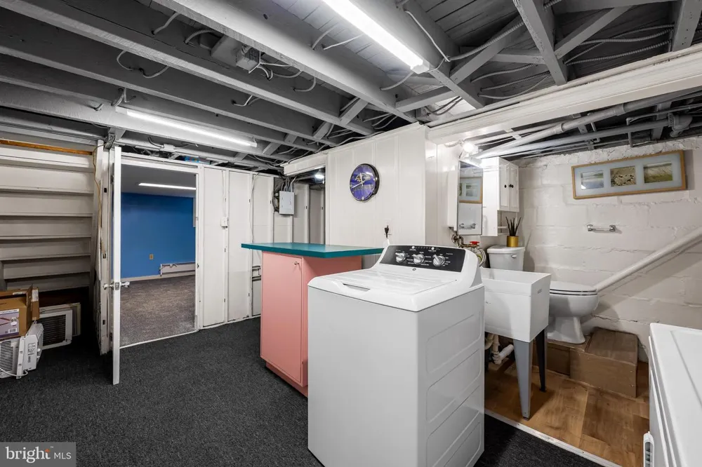 1109 W 40TH STREET Baltimore, MD 21211