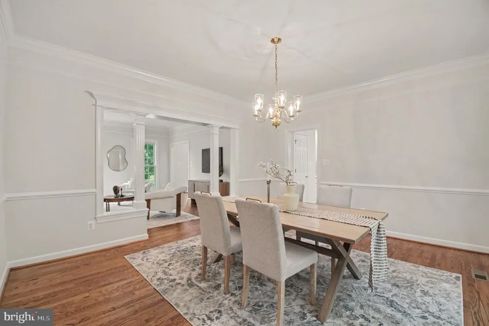 6356 LEE FOREST PATH Centreville, VA 20120