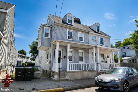 209 YORK STREET