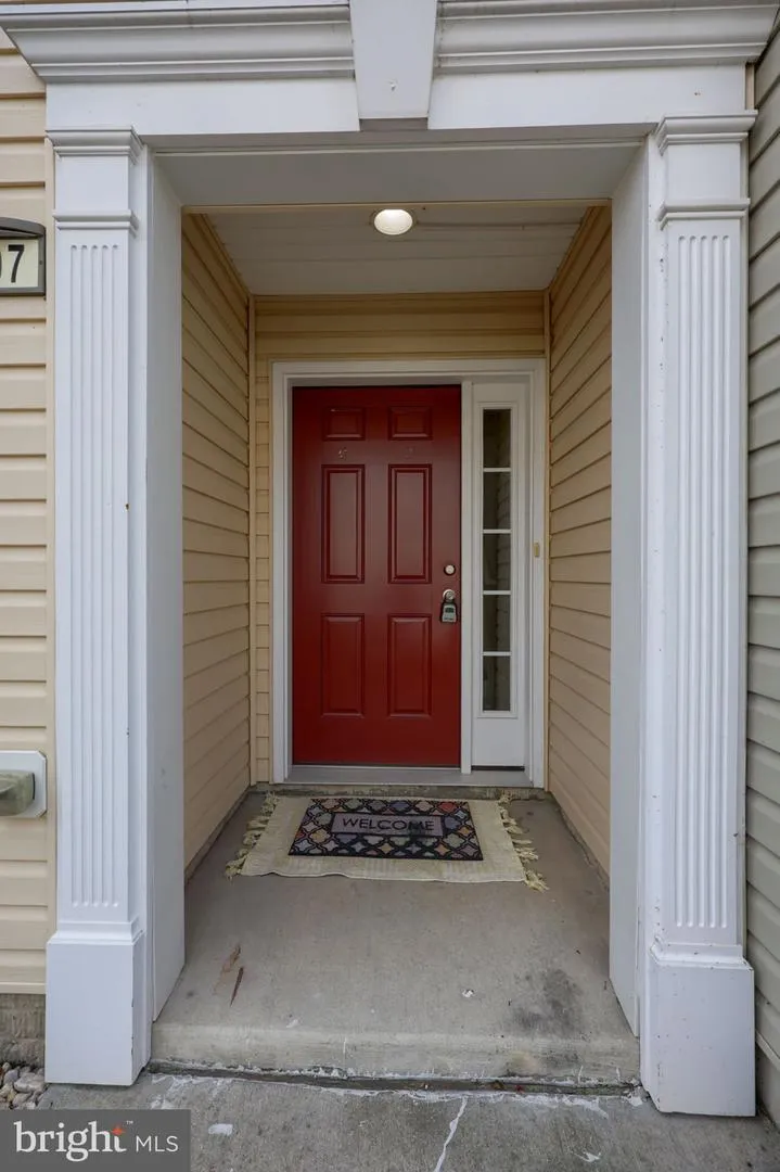 2307 GOLDEN EAGLE DRIVE York, PA 17408