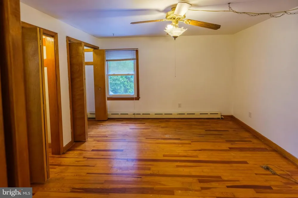 815 W WATER STREET Bellefonte, PA 16823