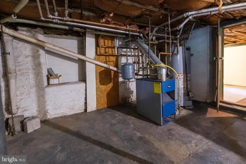 815 W WATER STREET Bellefonte, PA 16823