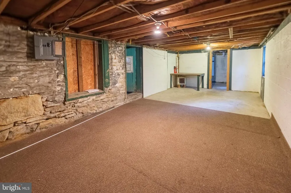 815 W WATER STREET Bellefonte, PA 16823