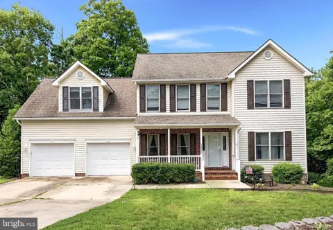 22393 DEERPATH COURT