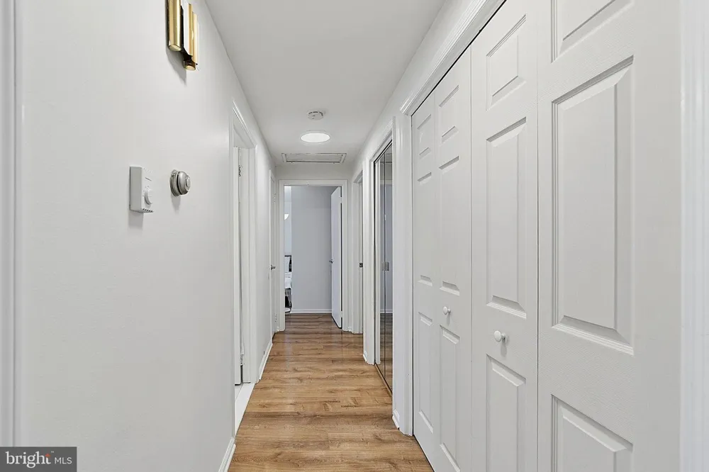 271 OLD NASSAU Monroe Township, NJ 08831