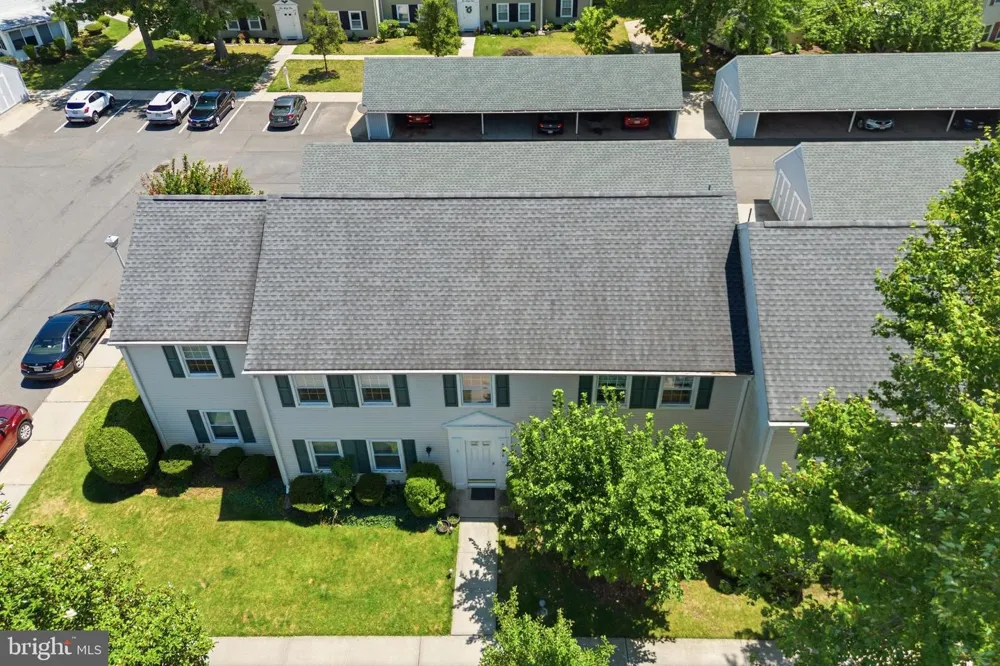 271 OLD NASSAU Monroe Township, NJ 08831