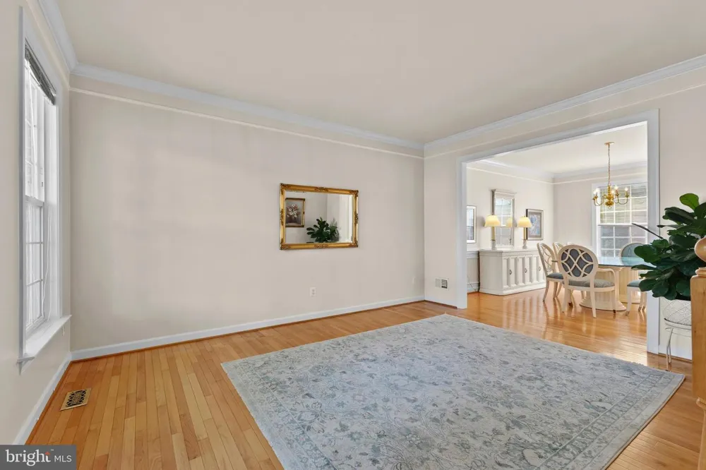 6000 LYCEUM LANE Manassas, VA 20112