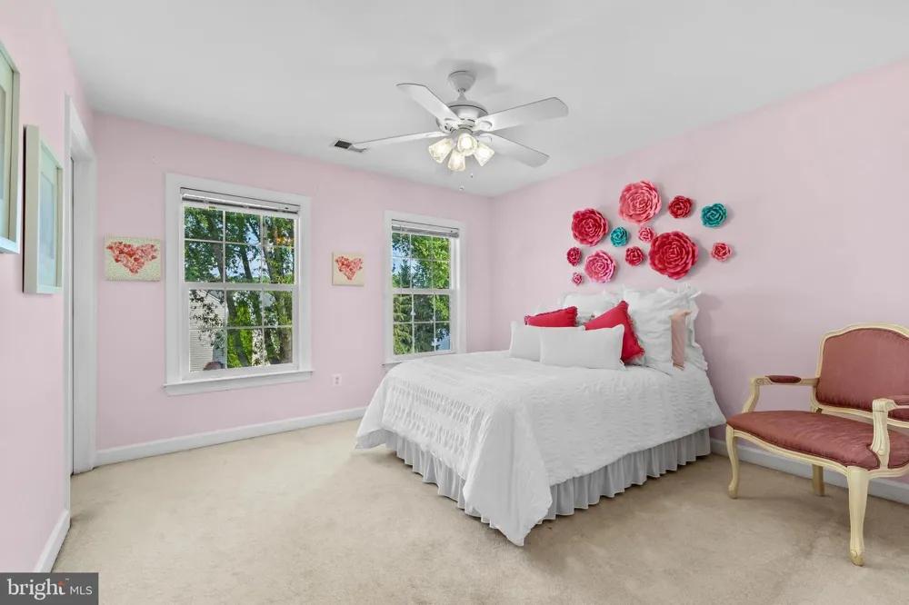 6000 LYCEUM LANE Manassas, VA 20112