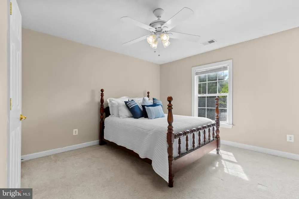 6000 LYCEUM LANE Manassas, VA 20112
