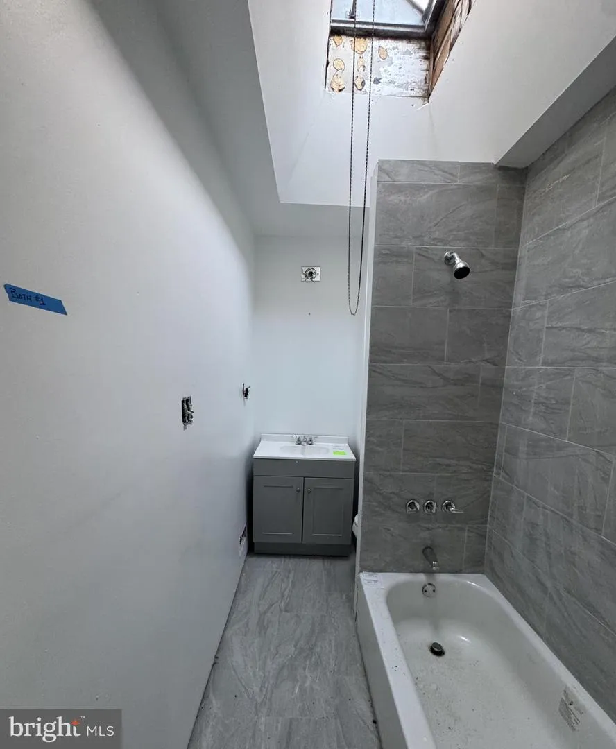 1953 MEDARY AVENUE Philadelphia, PA 19141