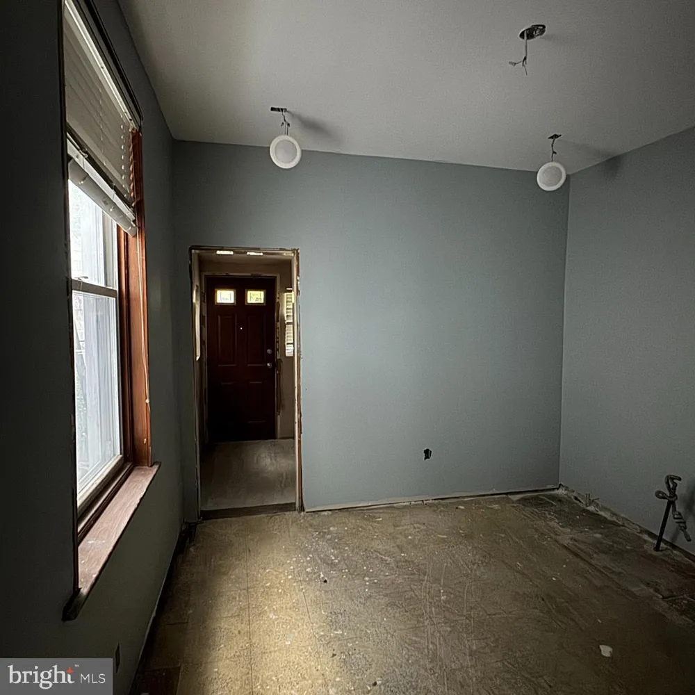 1953 MEDARY AVENUE Philadelphia, PA 19141