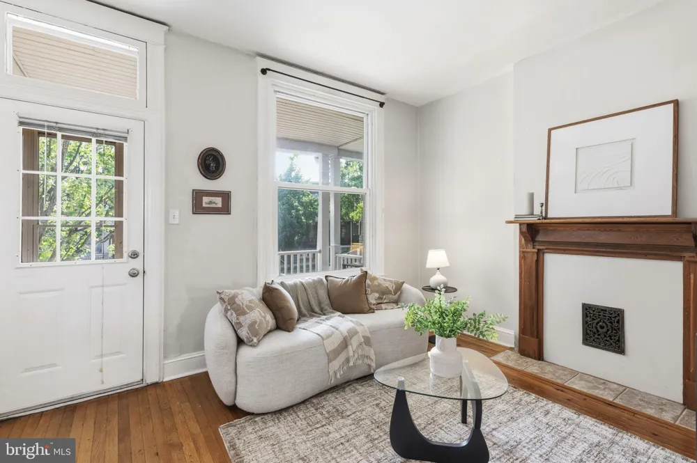 4119 FALLS ROAD Baltimore, MD 21211