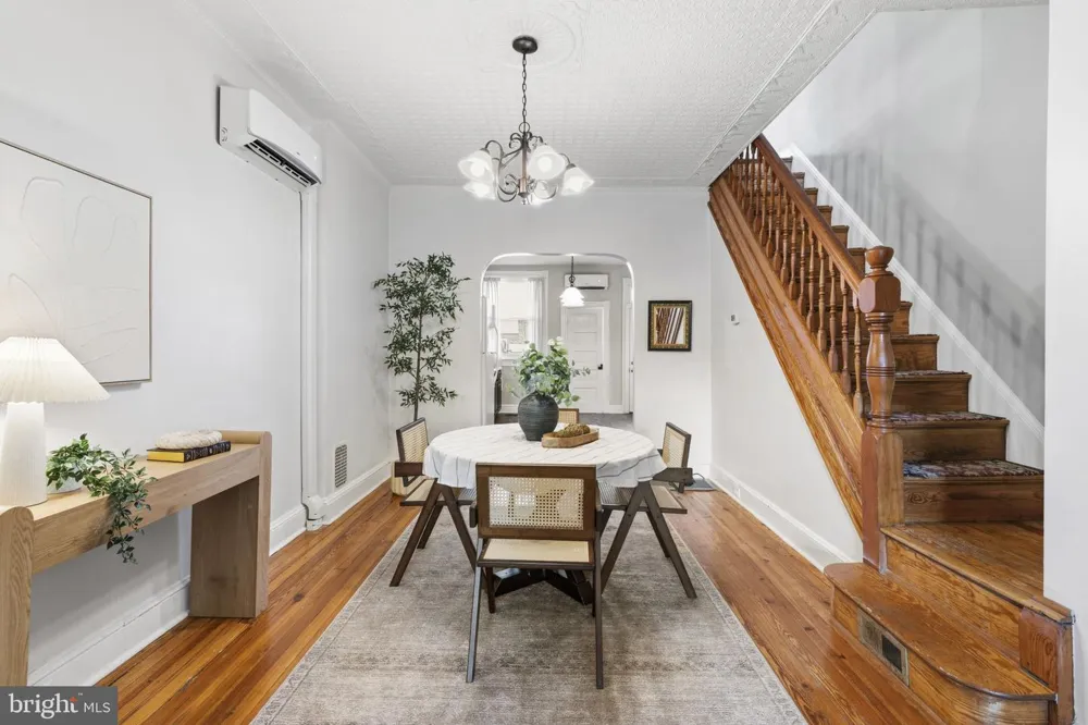 4119 FALLS ROAD Baltimore, MD 21211