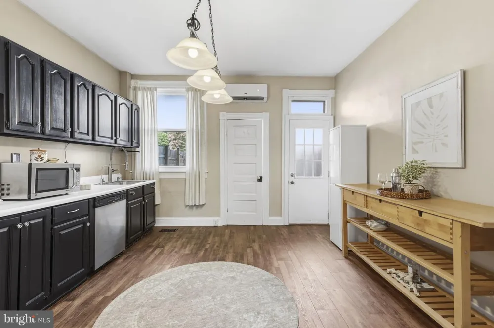 4119 FALLS ROAD Baltimore, MD 21211