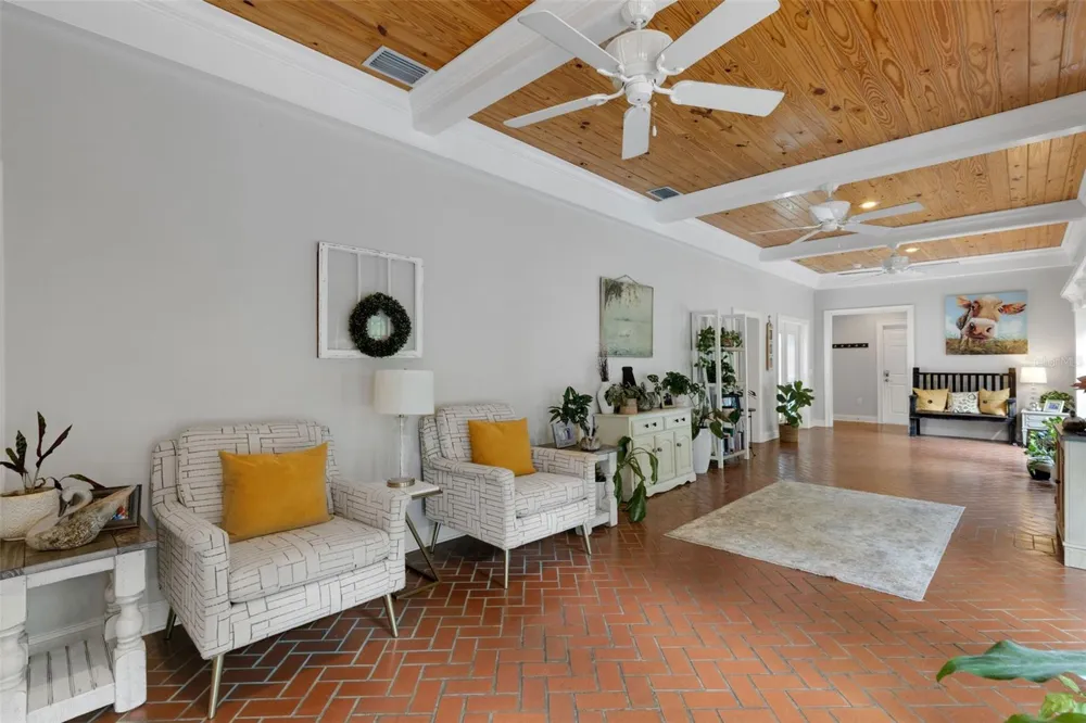 2625 NEVADA ROAD Lakeland, FL 33803