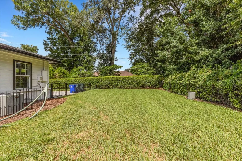 2625 NEVADA ROAD Lakeland, FL 33803